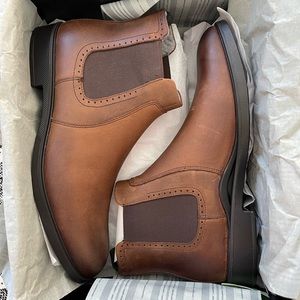 Johnson & Murphy Leather Boots (WATERPROOF) Mens size 10.5